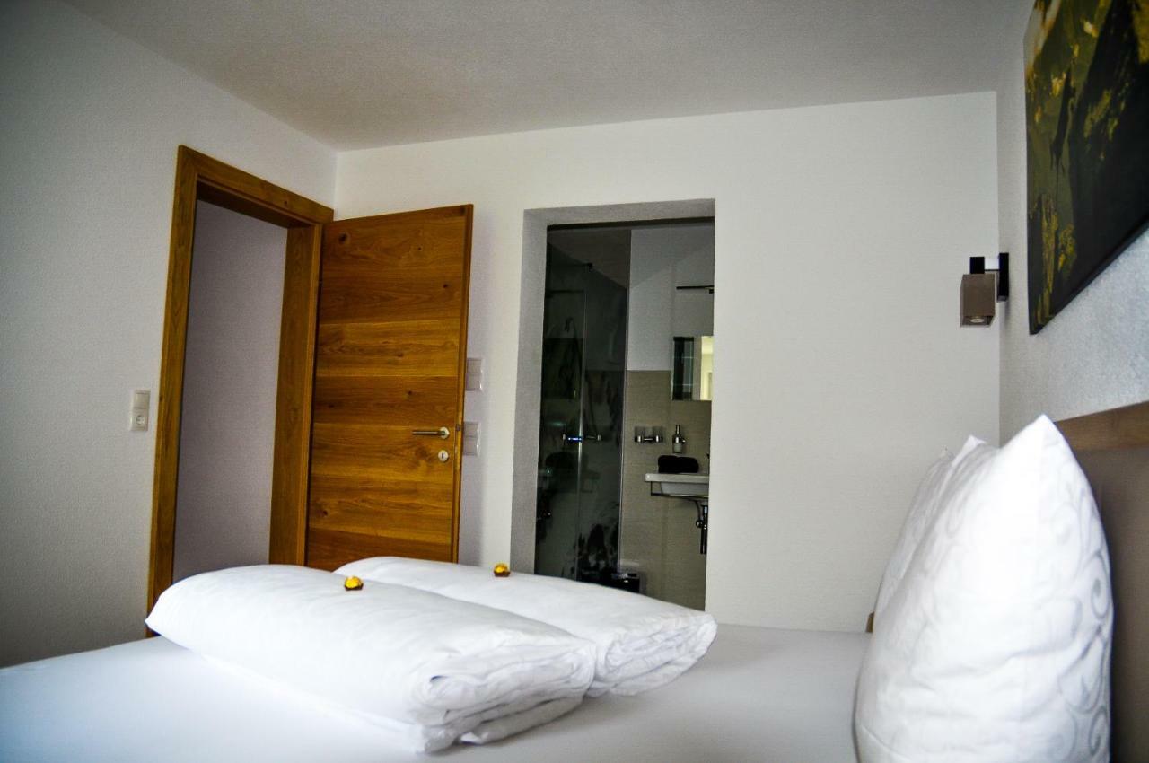 Appartement Alpenzauber アルツル・イム・ピッツタール エクステリア 写真